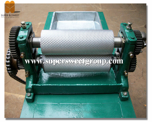 Automatic Bee wax foundation sheet roll making embossing machine